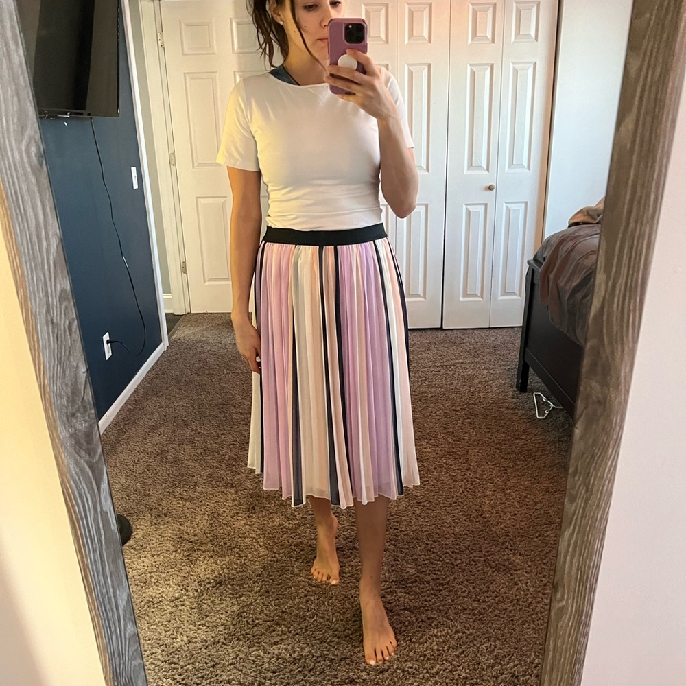 Kohls pastel skirt knee length
